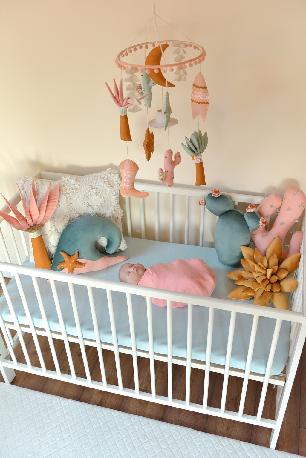 Wave Pillow Set