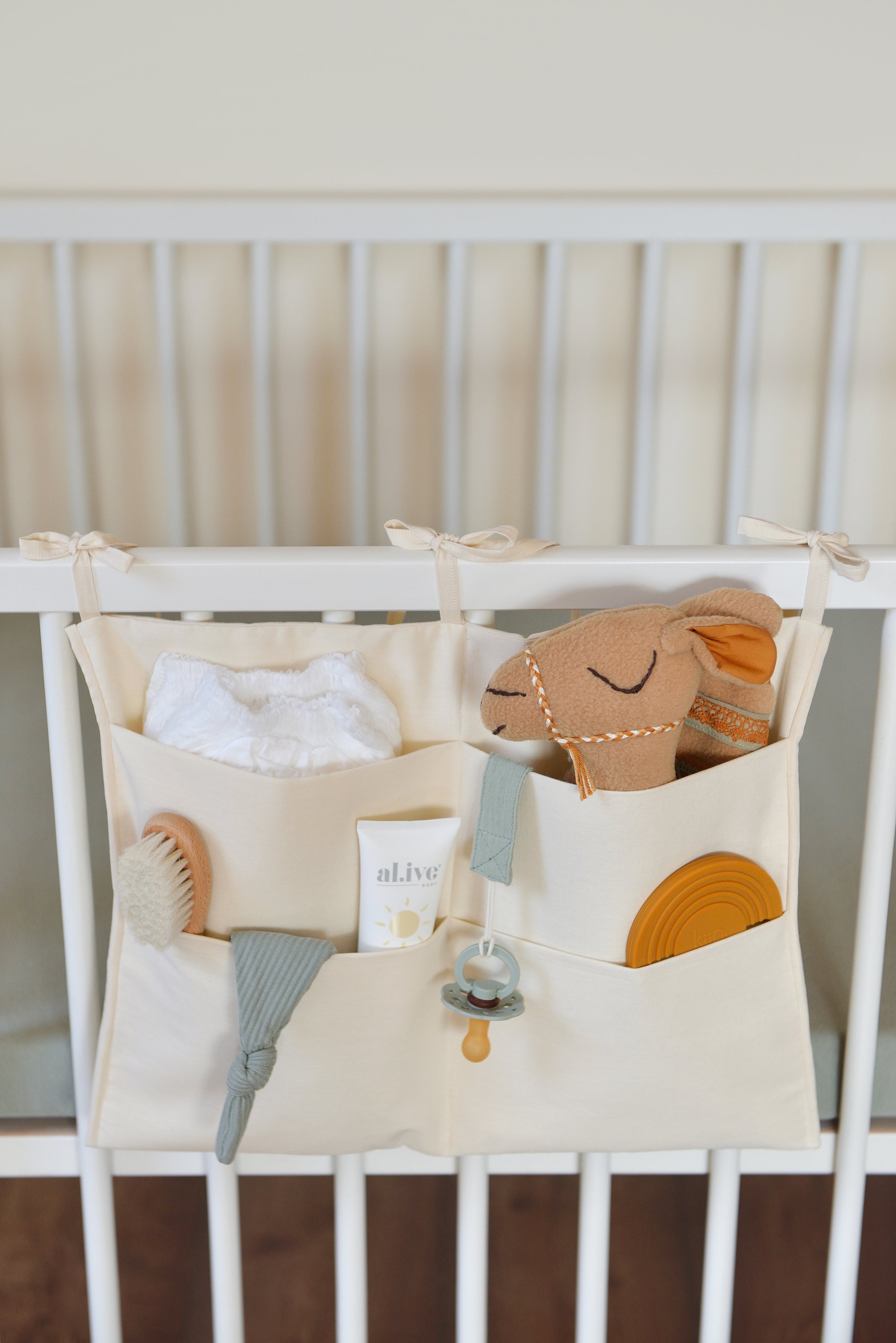 Ivory Crib Organizer