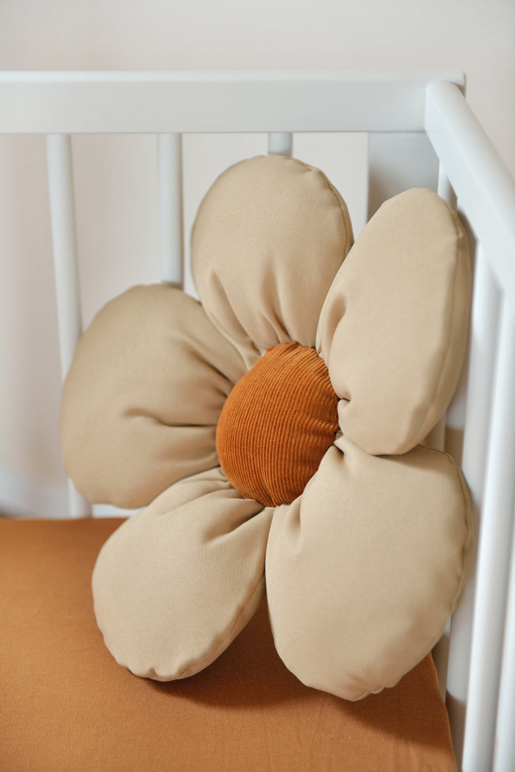 Daisy Decor Pillow