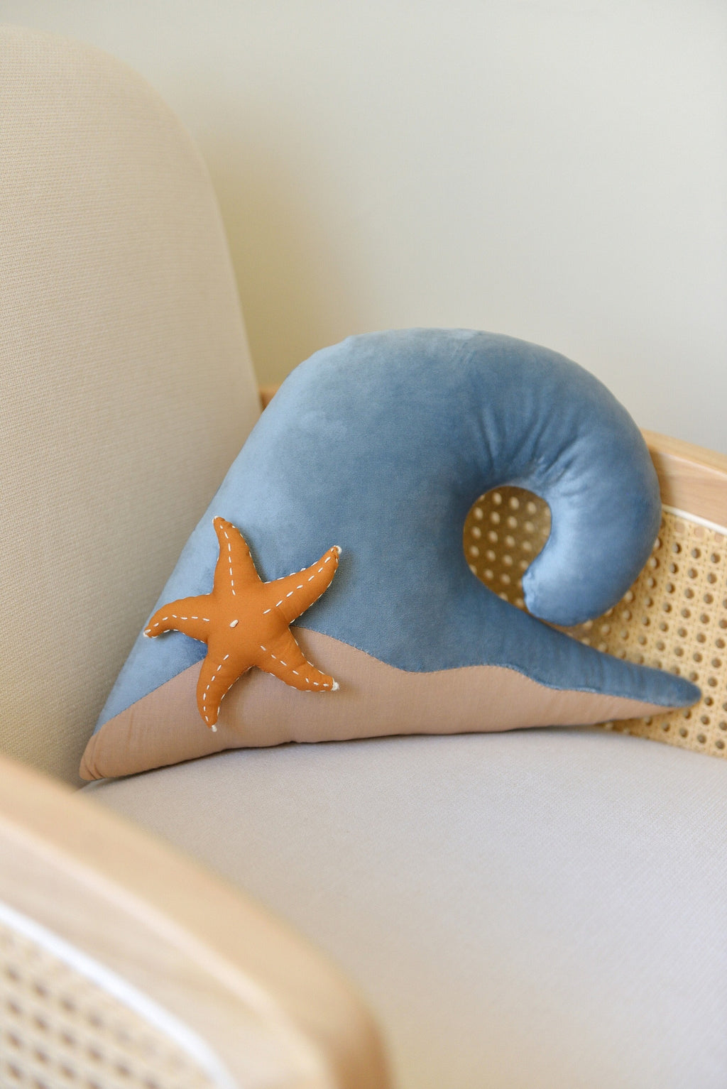 Wave Pillow Set