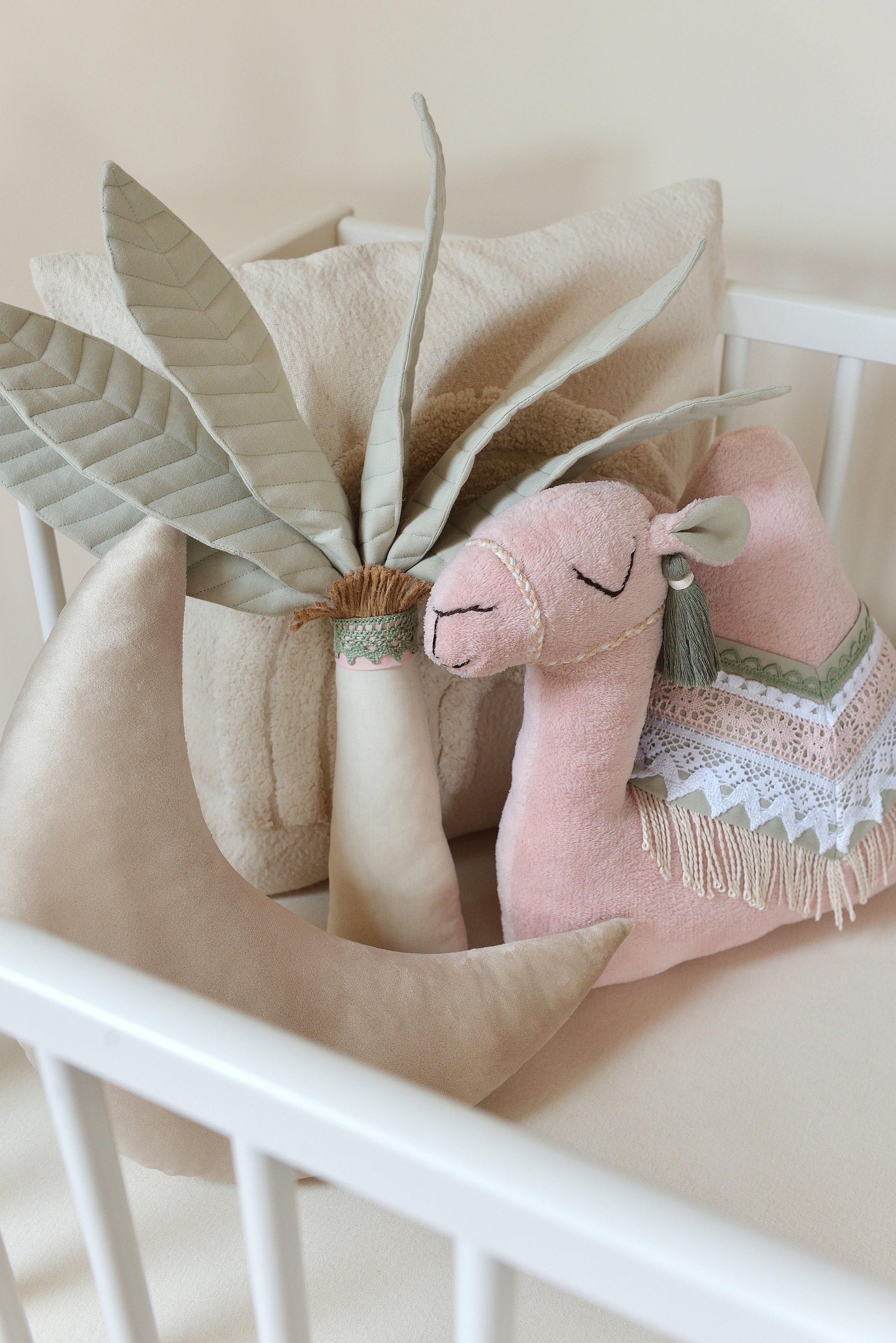 Wanderlust Pillow Set