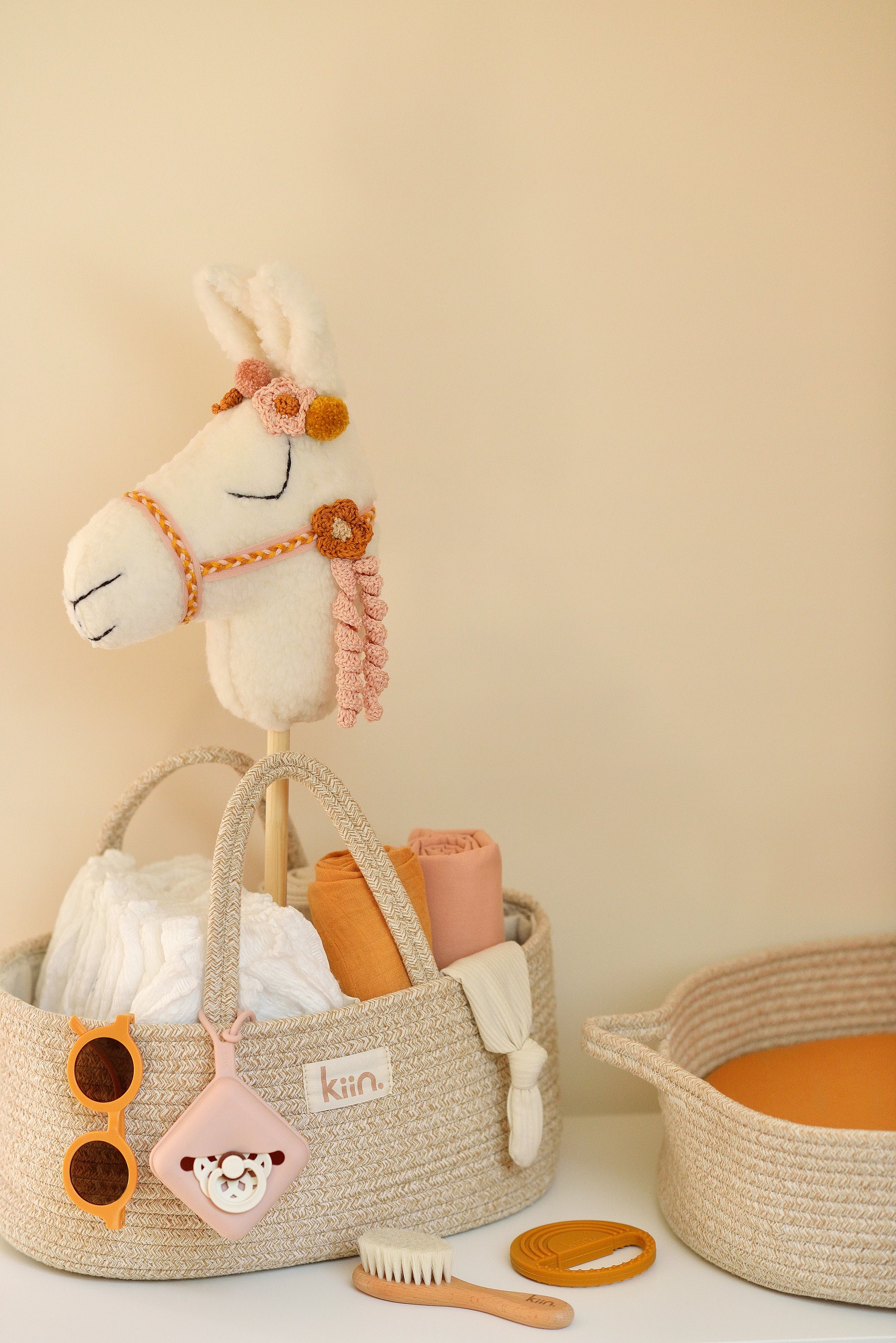 Bloom Llama Photo Prop