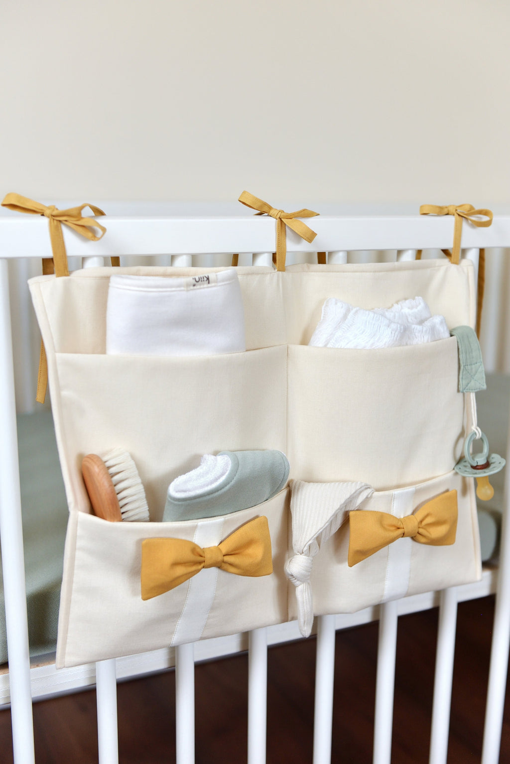 Ivory Crib Organizer