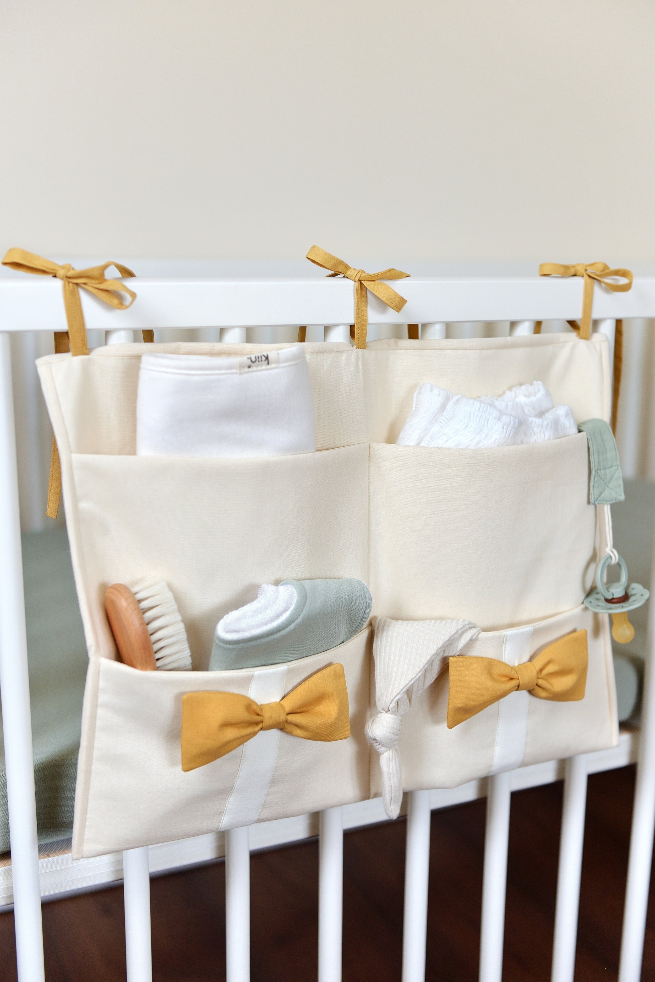 Ivory Crib Organizer