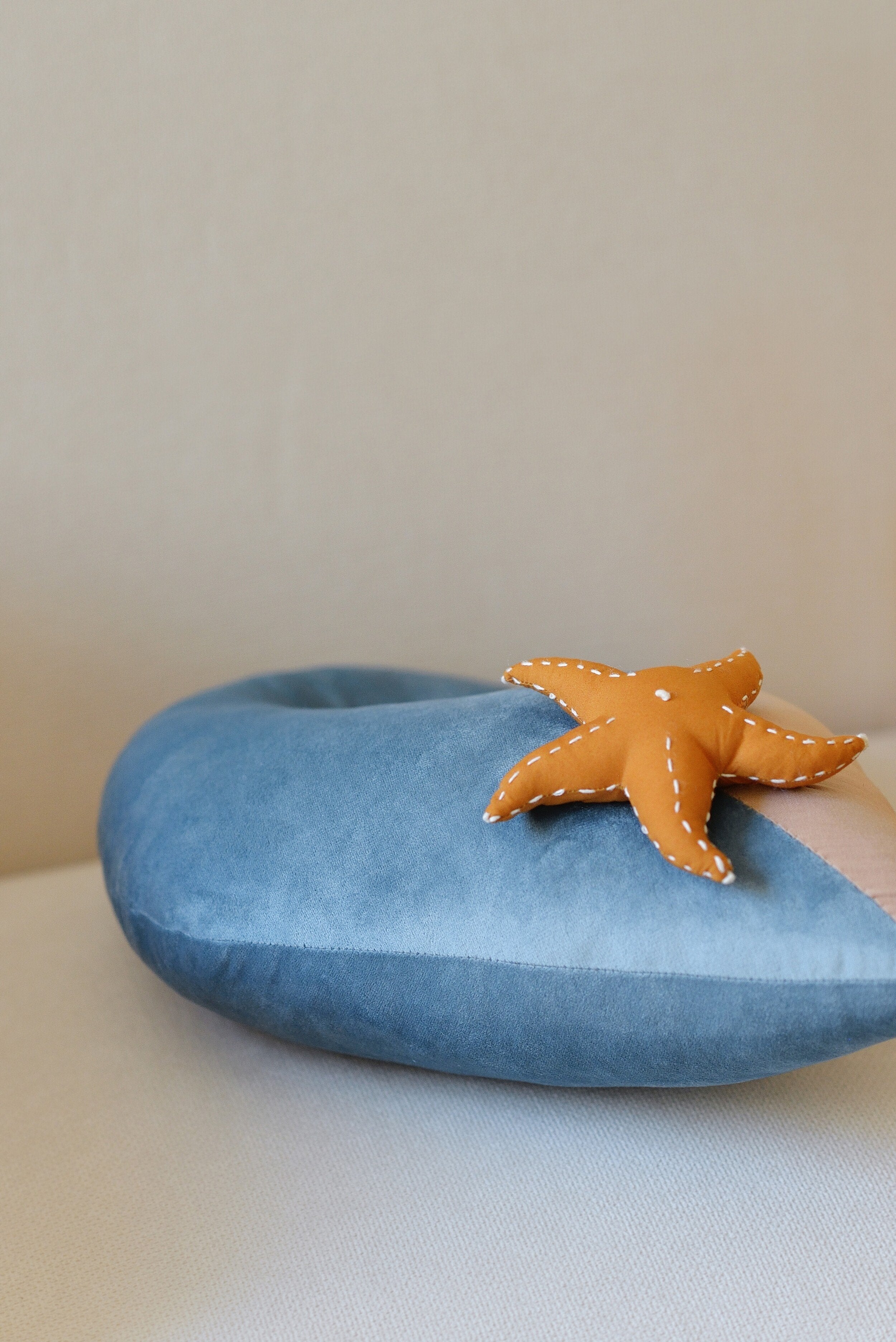 Wave Pillow Set